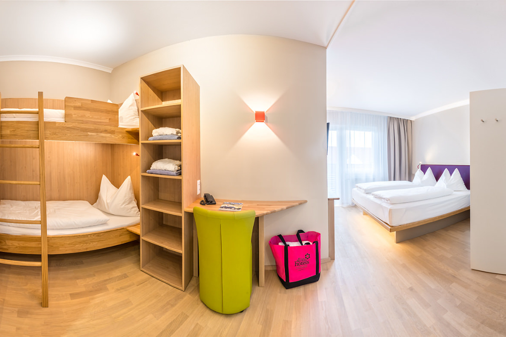 Hotel ALL IN RED – RED Family Hotel