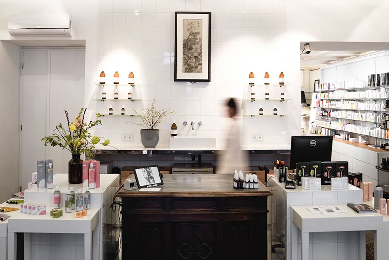Saint Charles Cosmothecary