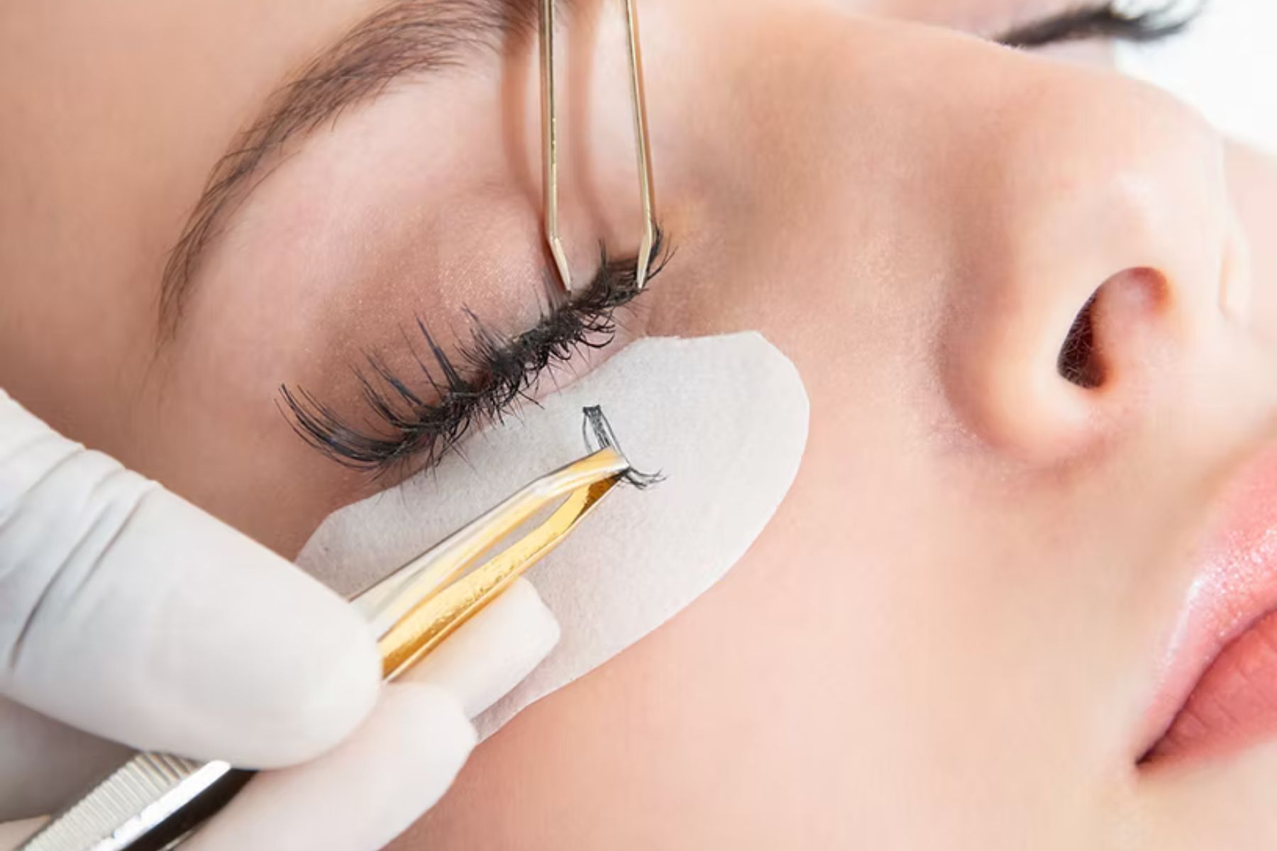 ARTISTE Make-up & Beauty Studio