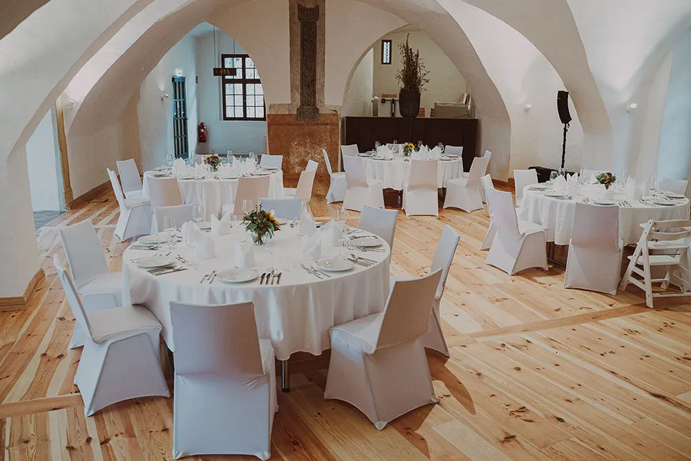 &copy; Burghotel Schlaining
