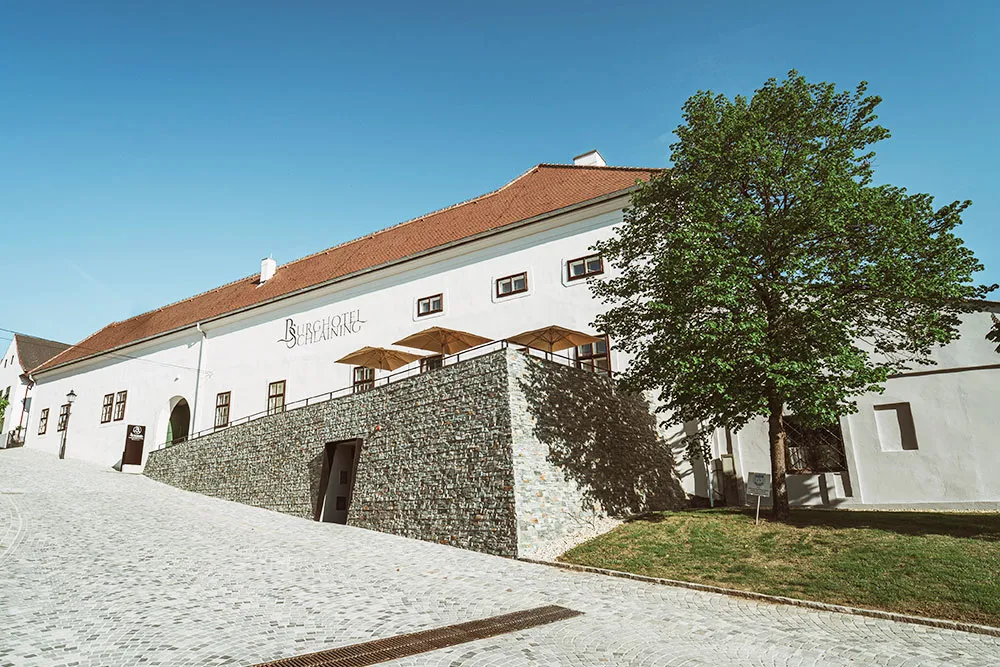 &copy; Burghotel Schlaining