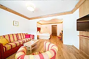 Thermenwelt Hotel Pulverer *****