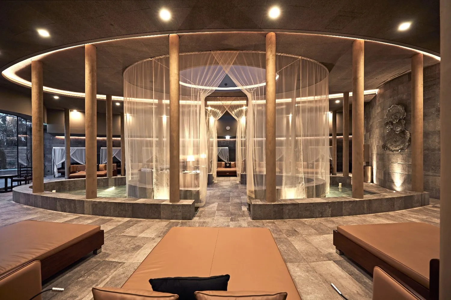 Therme Laa Pflanzl Media