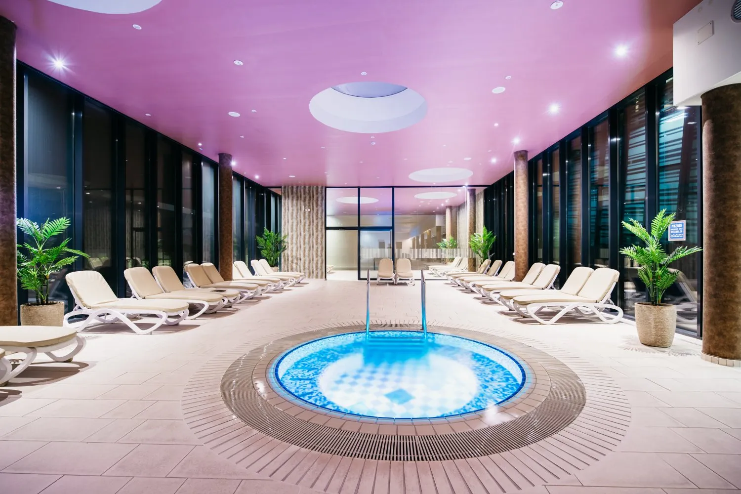 Hotel Vivat *****