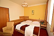 Hotel zum Kastell ***
