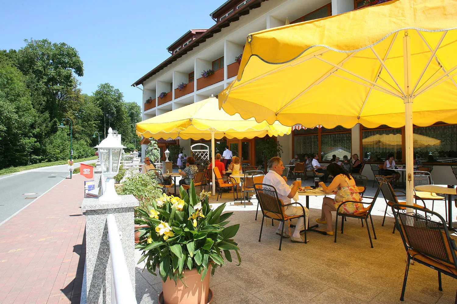 Hotel zum Kastell ***