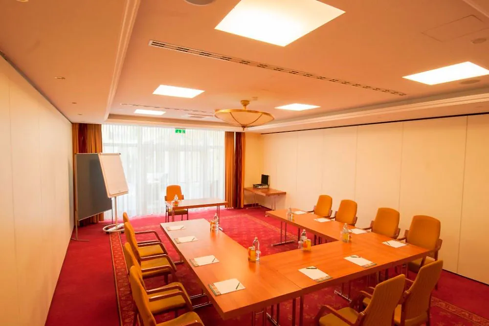 Parkhotel Stroissm&uuml;ller ****