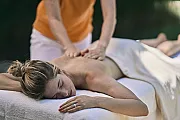 &copy;EurothermenResorts