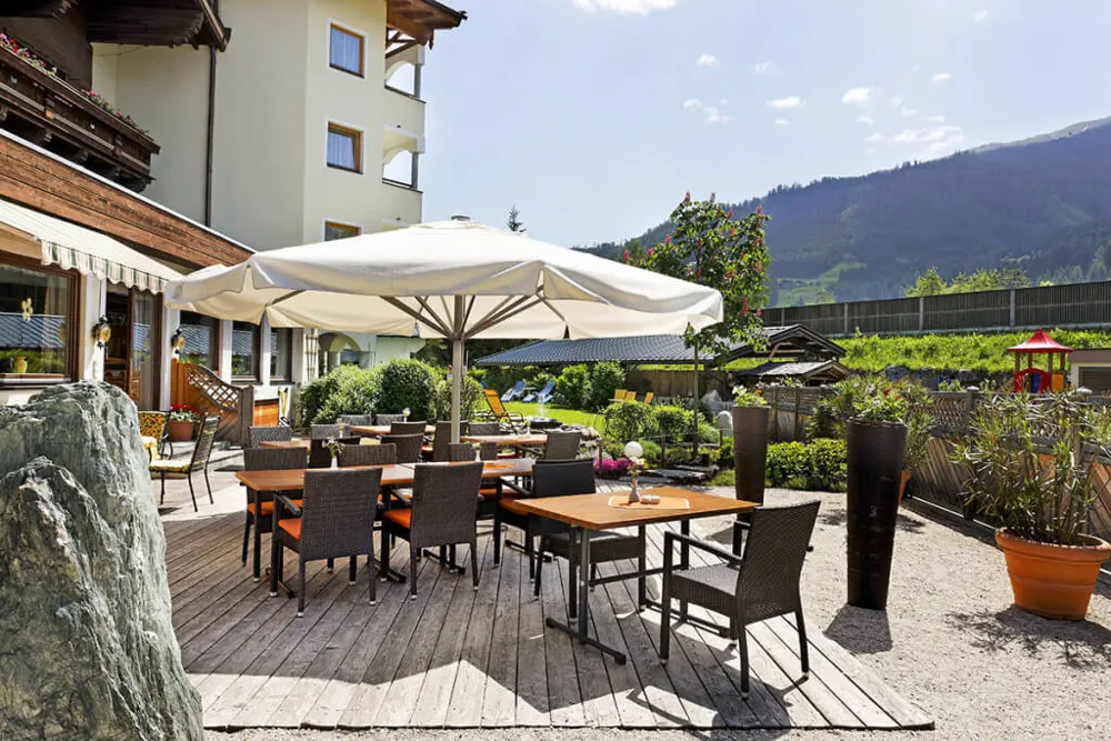 Smaragdhotel Tauernblick ****