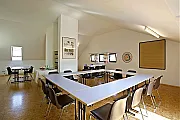 Am Spiegeln dialog.hotel.wien