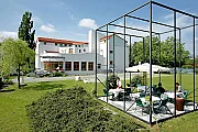 Am Spiegeln dialog.hotel.wien