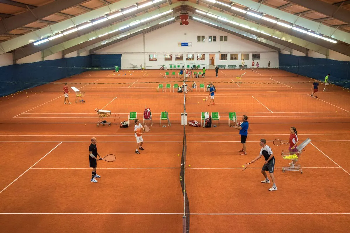 Sport-Hotel-Kurz ***