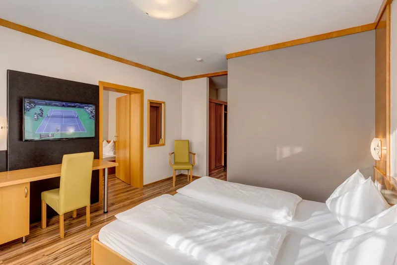 Sport-Hotel-Kurz ***