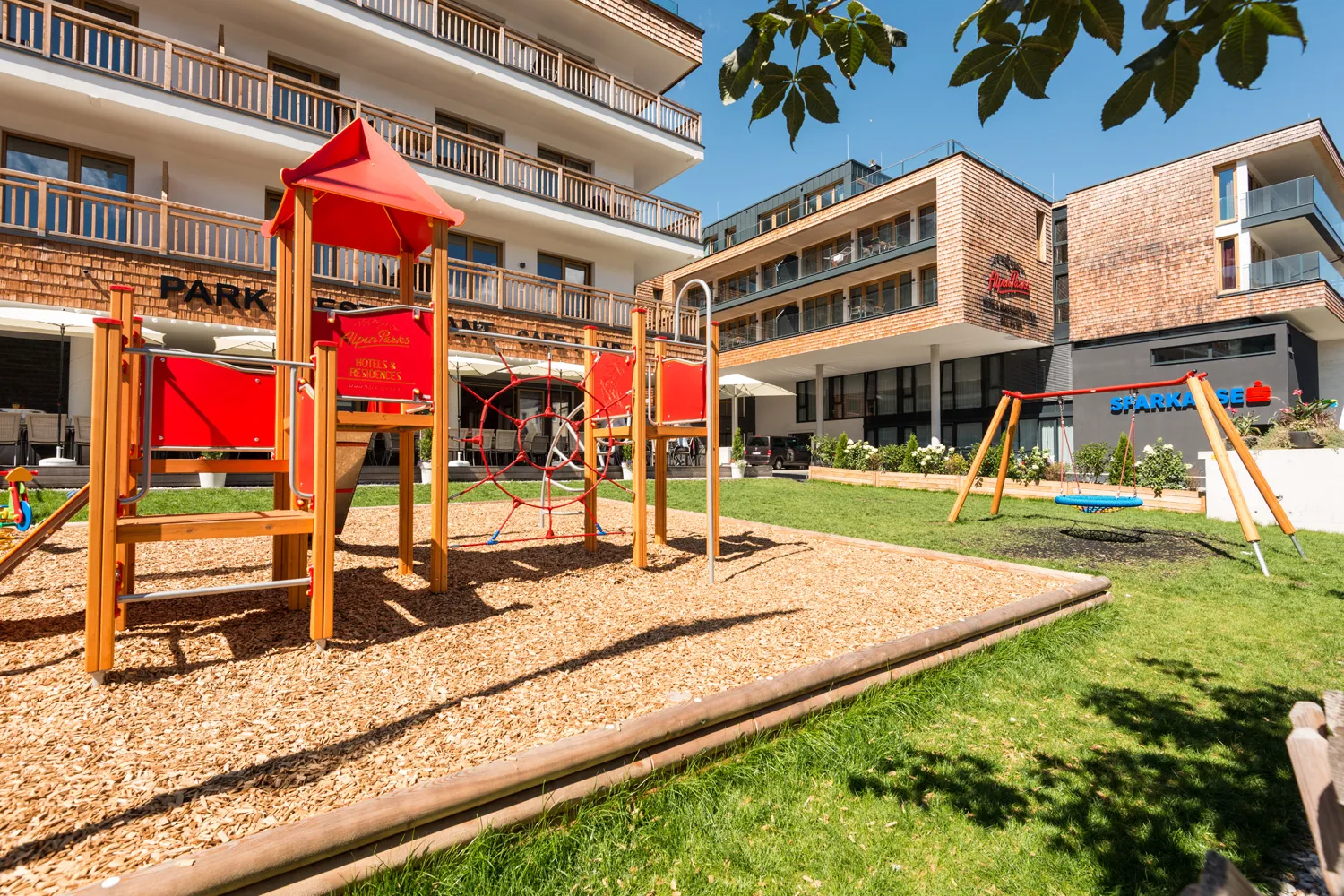 Alpenparks Hotel & Apartment Central Zell am See