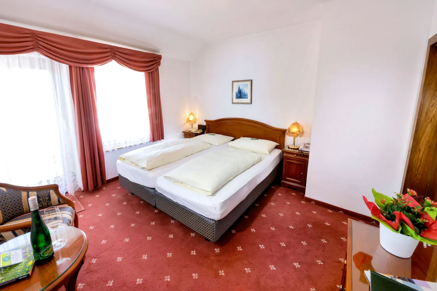 Gartenhotel & Weingut Pfeffel ****