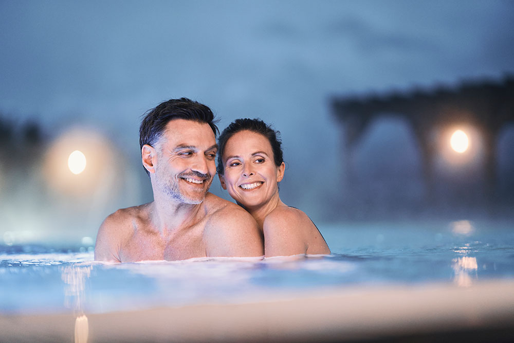 &copy;EurothermenResorts