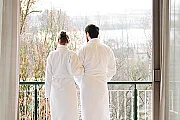 &copy;EurothermenResorts